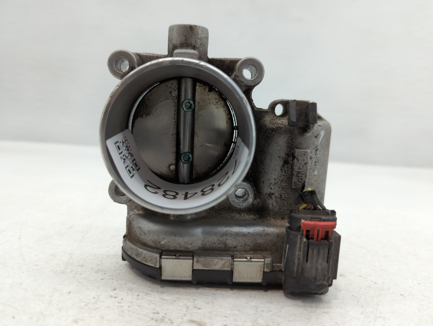2014-2018 Ford Focus Throttle Body P/N:DS7E-9F991-BB Fits Fits 2014 2015 2016 2017 2018 2019 2020 2021 2022 OEM Used Auto Pa