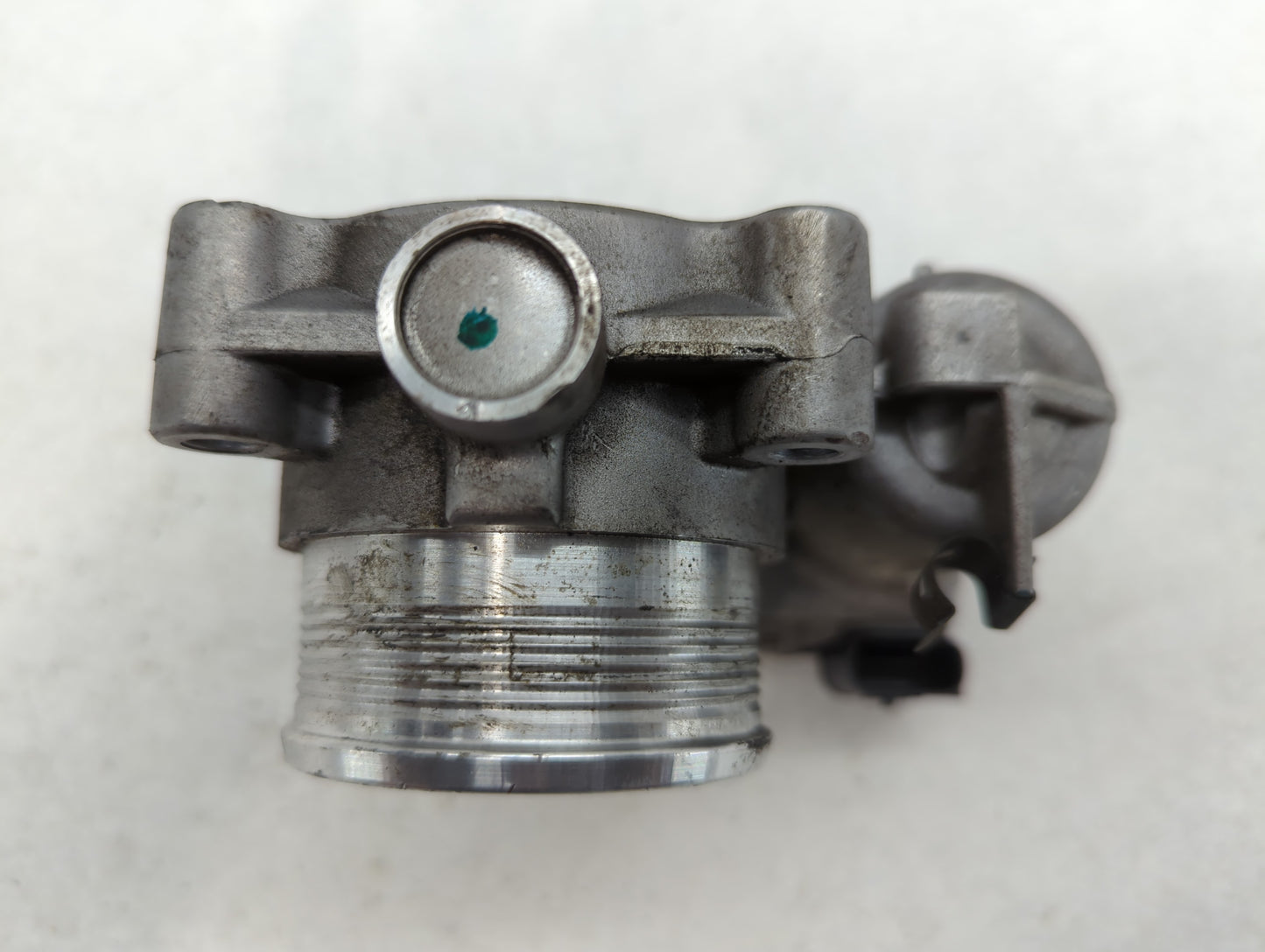 2014-2018 Ford Focus Throttle Body P/N:DS7E-9F991-BB Fits Fits 2014 2015 2016 2017 2018 2019 2020 2021 2022 OEM Used Auto Pa