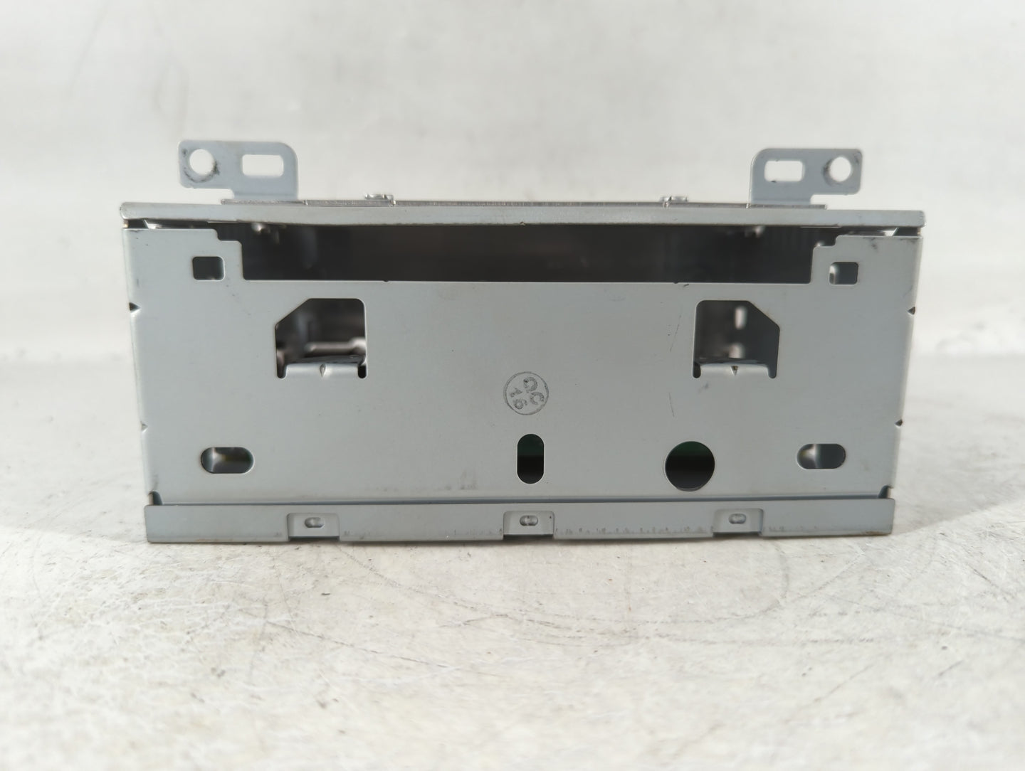2017-2018 Ford Focus Radio AM FM Cd Player Receiver Replacement P/N:JM5T-18D818-AA Fits Fits 2017 2018 OEM Used Auto Parts -