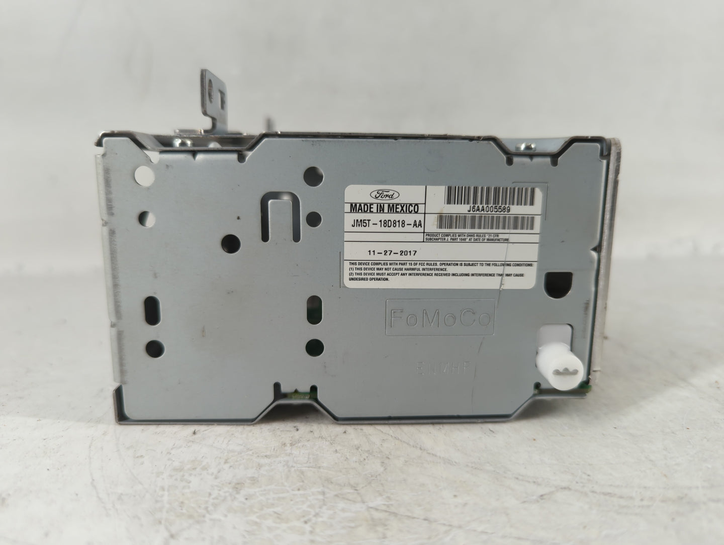 2017-2018 Ford Focus Radio AM FM Cd Player Receiver Replacement P/N:JM5T-18D818-AA Fits Fits 2017 2018 OEM Used Auto Parts -