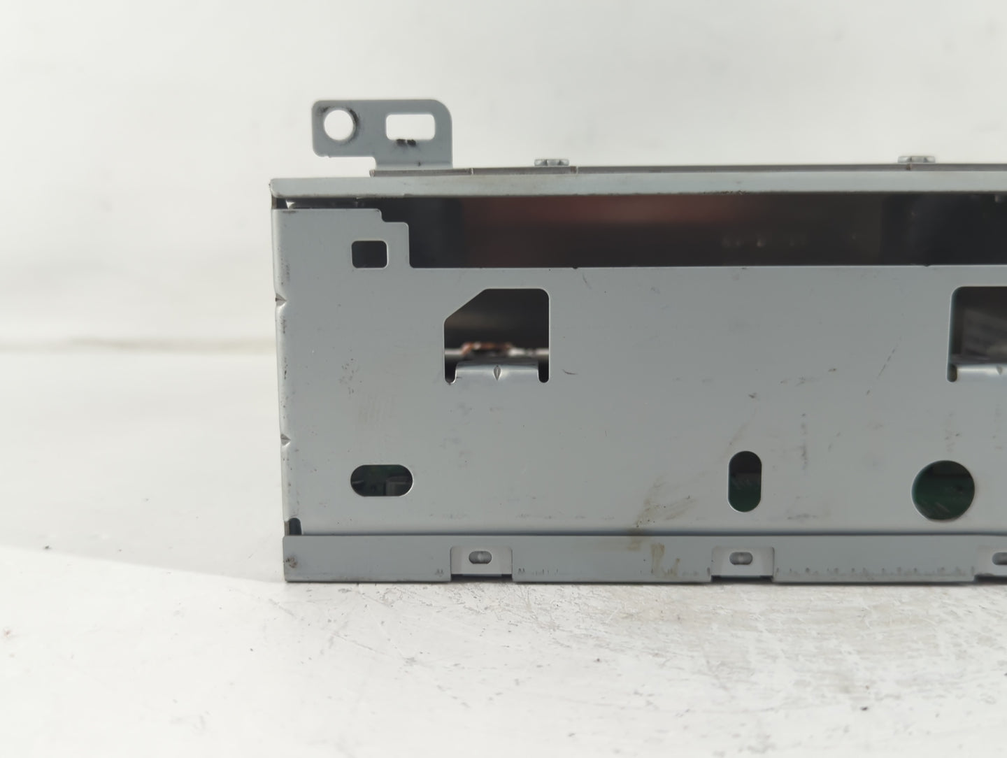 2017-2018 Ford Focus Radio AM FM Cd Player Receiver Replacement P/N:J6BA049419 JM5T-18D818-BA Fits Fits 2017 2018 OEM Used A