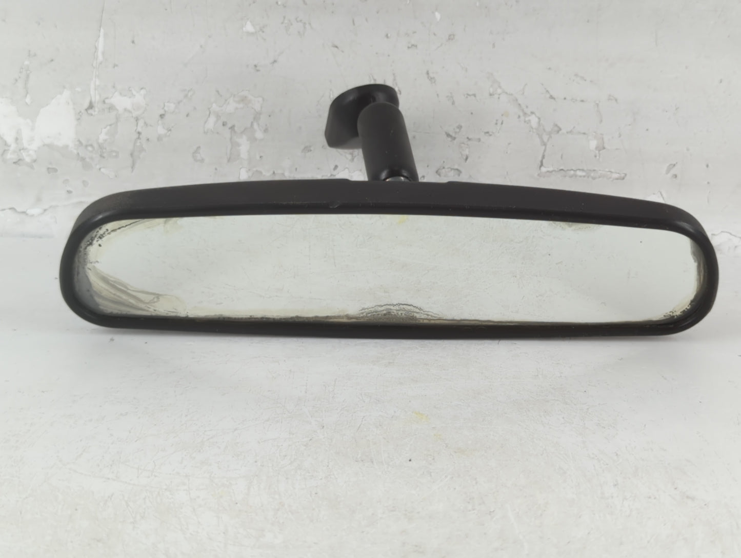 2010-2018 Ford Focus Interior Rear View Mirror Replacement OEM P/N:E8011681 Fits OEM Used Auto Parts - Oemusedautoparts1.com