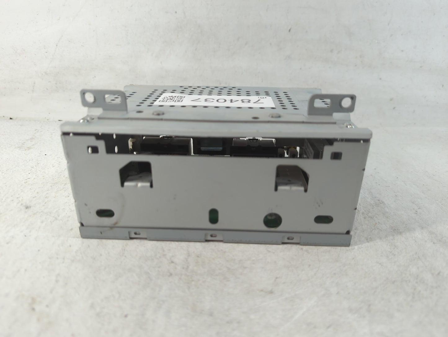 2018 Ford Focus Radio AM FM Cd Player Receiver Replacement P/N:JM5T-18D818-BA Fits OEM Used Auto Parts - Oemusedautoparts1.c