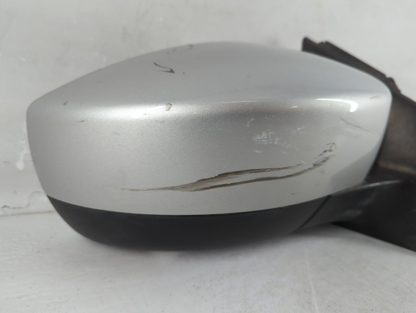 2018 Ford Focus Driver Side View Mirror - Left Door Mirror OEM Used - Oemusedautoparts1.com