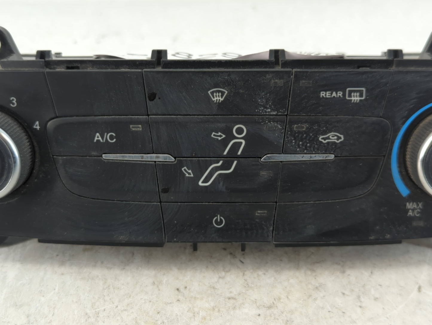 2015-2018 Ford Focus Climate Control Module Temperature AC/Heater Replacement P/N:F1ET-19980-JJ Fits Fits 2015 2016 2017 201