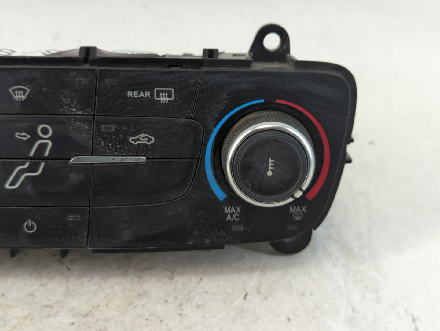 2015-2018 Ford Focus Climate Control Module Temperature AC/Heater Replacement P/N:F1ET-19980-JJ Fits Fits 2015 2016 2017 201