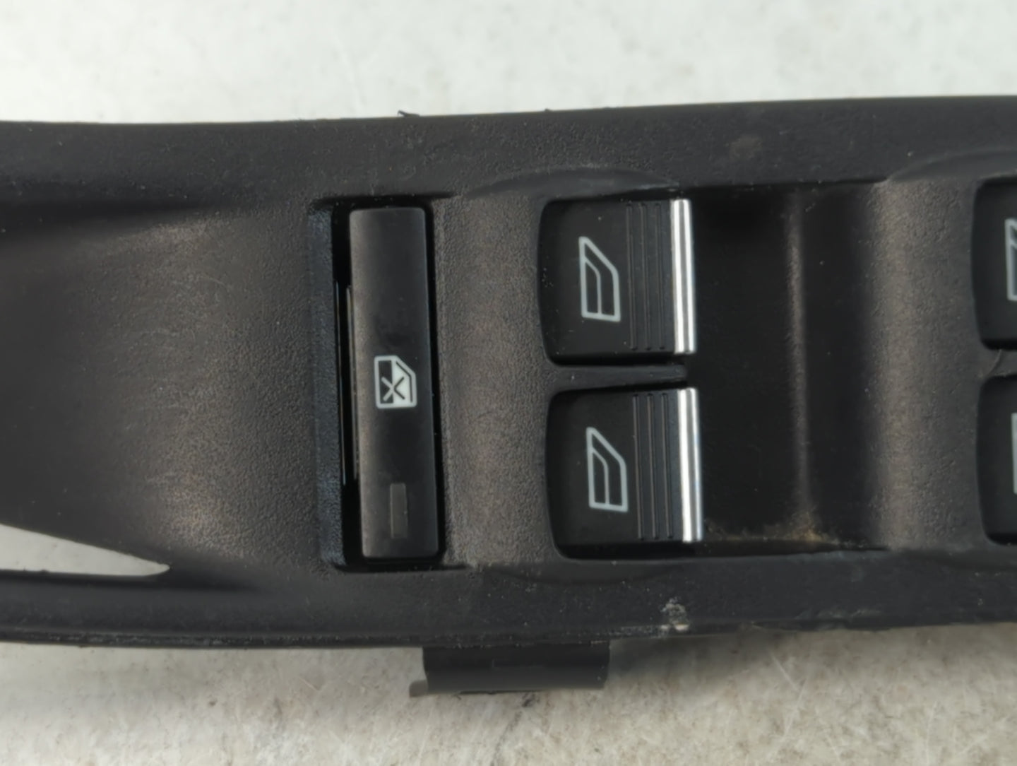 2015-2018 Ford Focus Master Power Window Switch Replacement Driver Side Left P/N:F1ET-14A132-AC Fits OEM Used Auto Parts - O