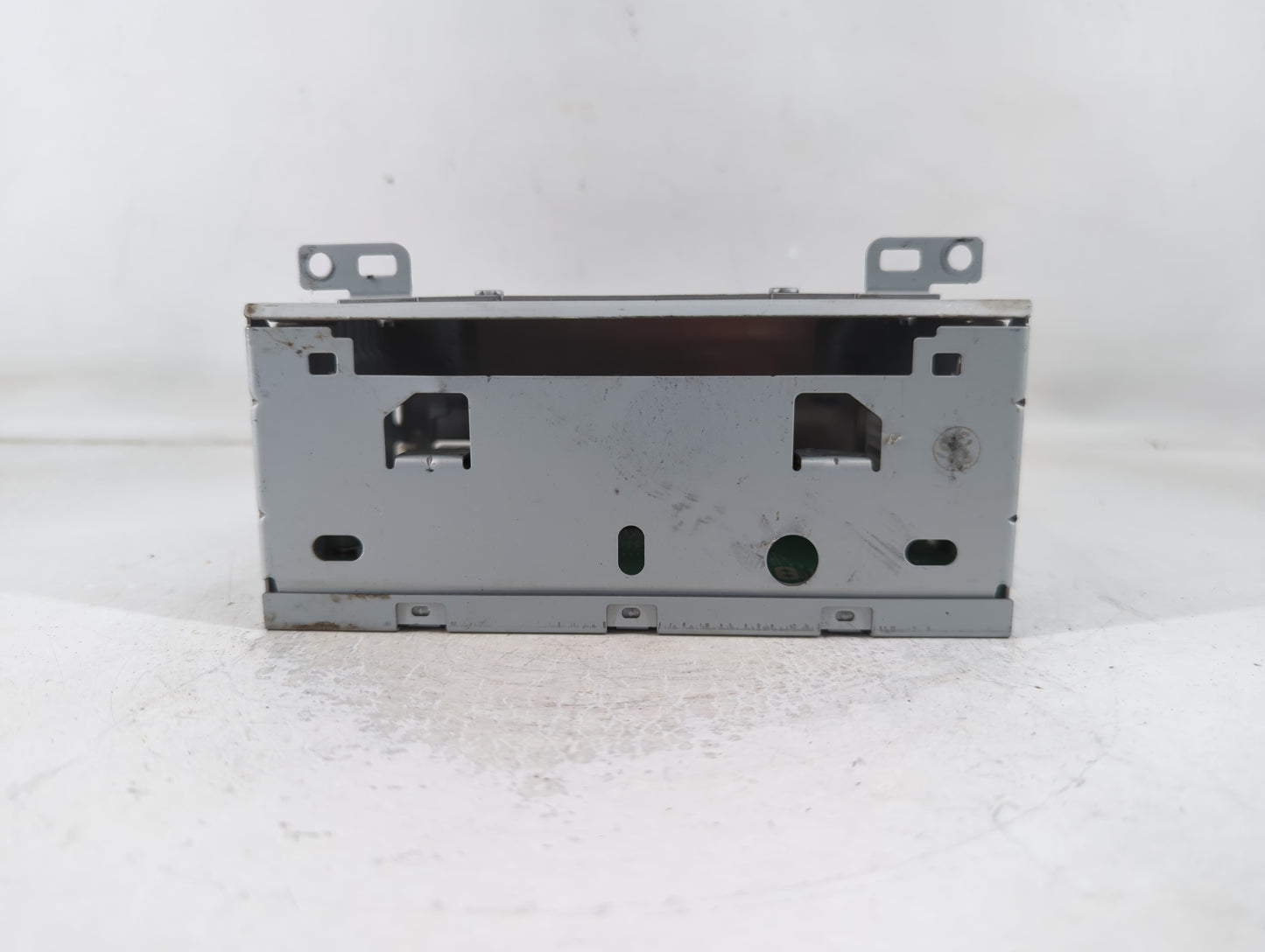 2017-2018 Ford Focus Radio AM FM Cd Player Receiver Replacement P/N:JM5T-18D818-BA Fits Fits 2017 2018 OEM Used Auto Parts -