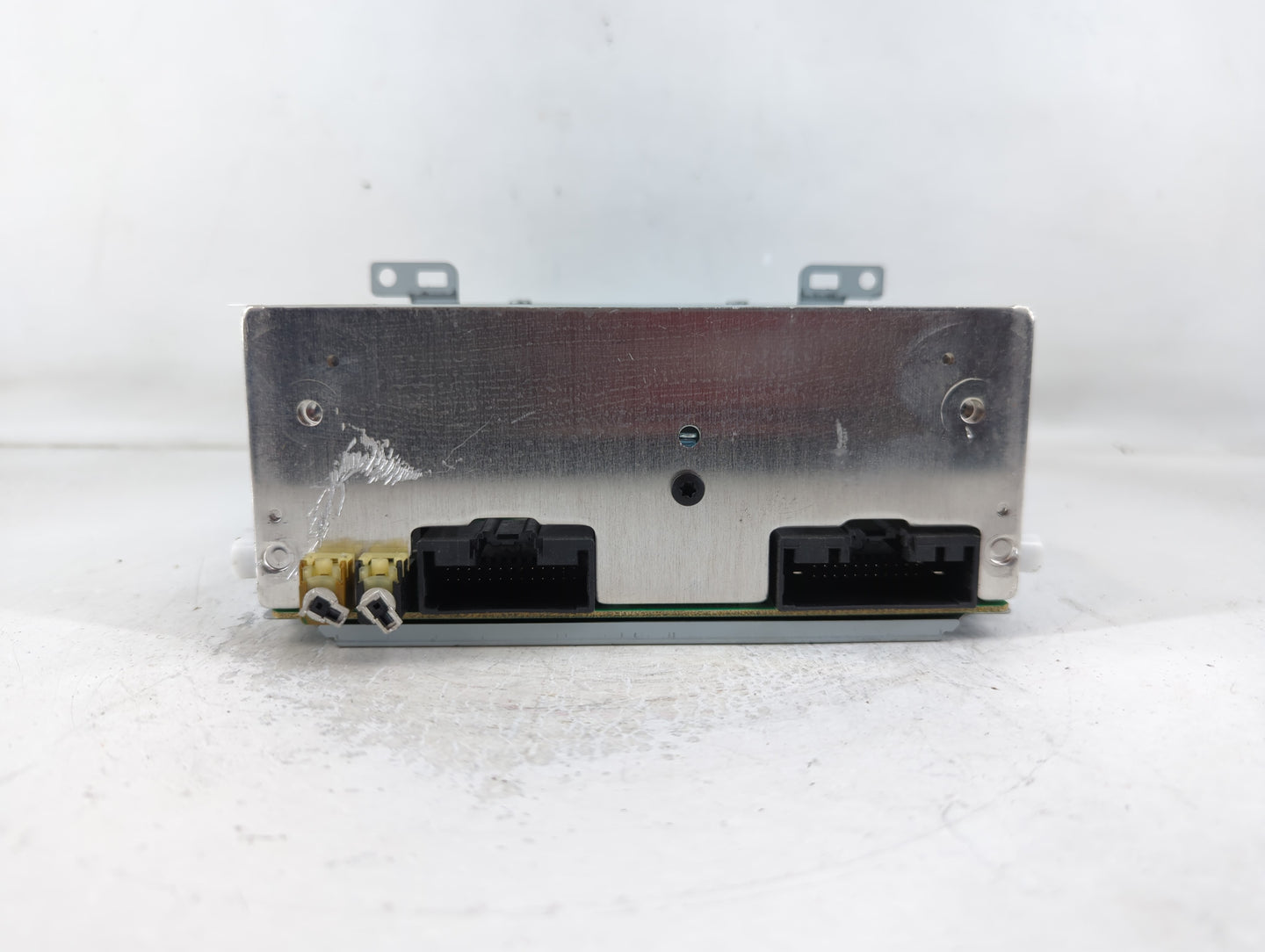 2017-2018 Ford Focus Radio AM FM Cd Player Receiver Replacement P/N:JM5T-18D818-BA Fits Fits 2017 2018 OEM Used Auto Parts -