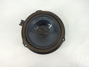 compare product 2018 Ford Focus Speaker/subwoofer