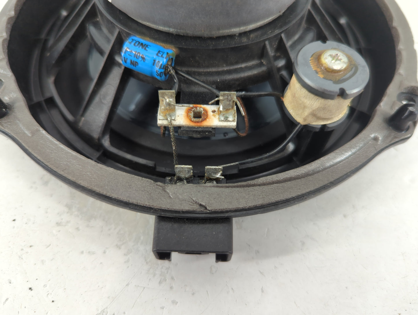 2018 Ford Focus Speaker/subwoofer - Oemusedautoparts1.com