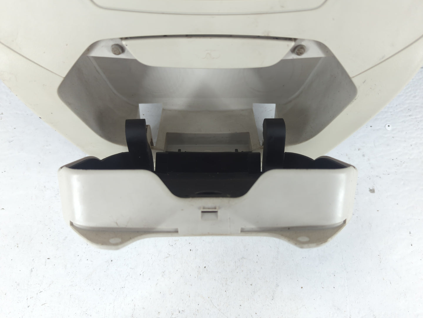 2018 Ford Focus Overhead Roof Console - Oemusedautoparts1.com