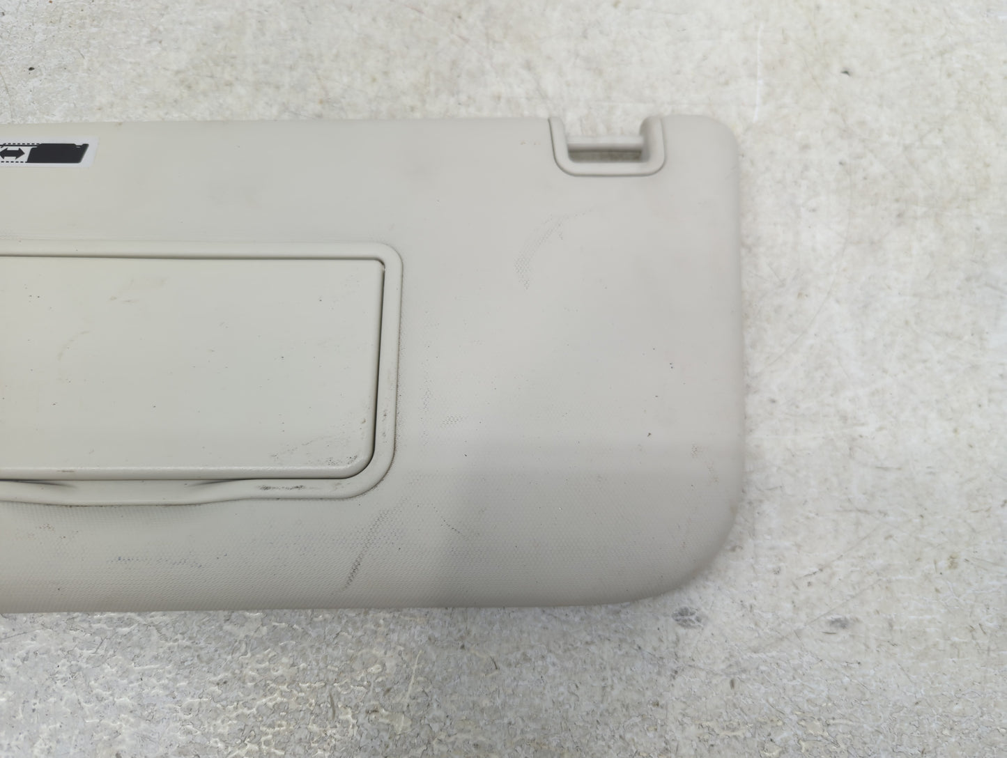 2013-2018 Ford Focus Sun Visor Shade Replacement Driver Left Mirror Fits Fits 2013 2014 2015 2016 2017 2018 OEM Used Auto Pa