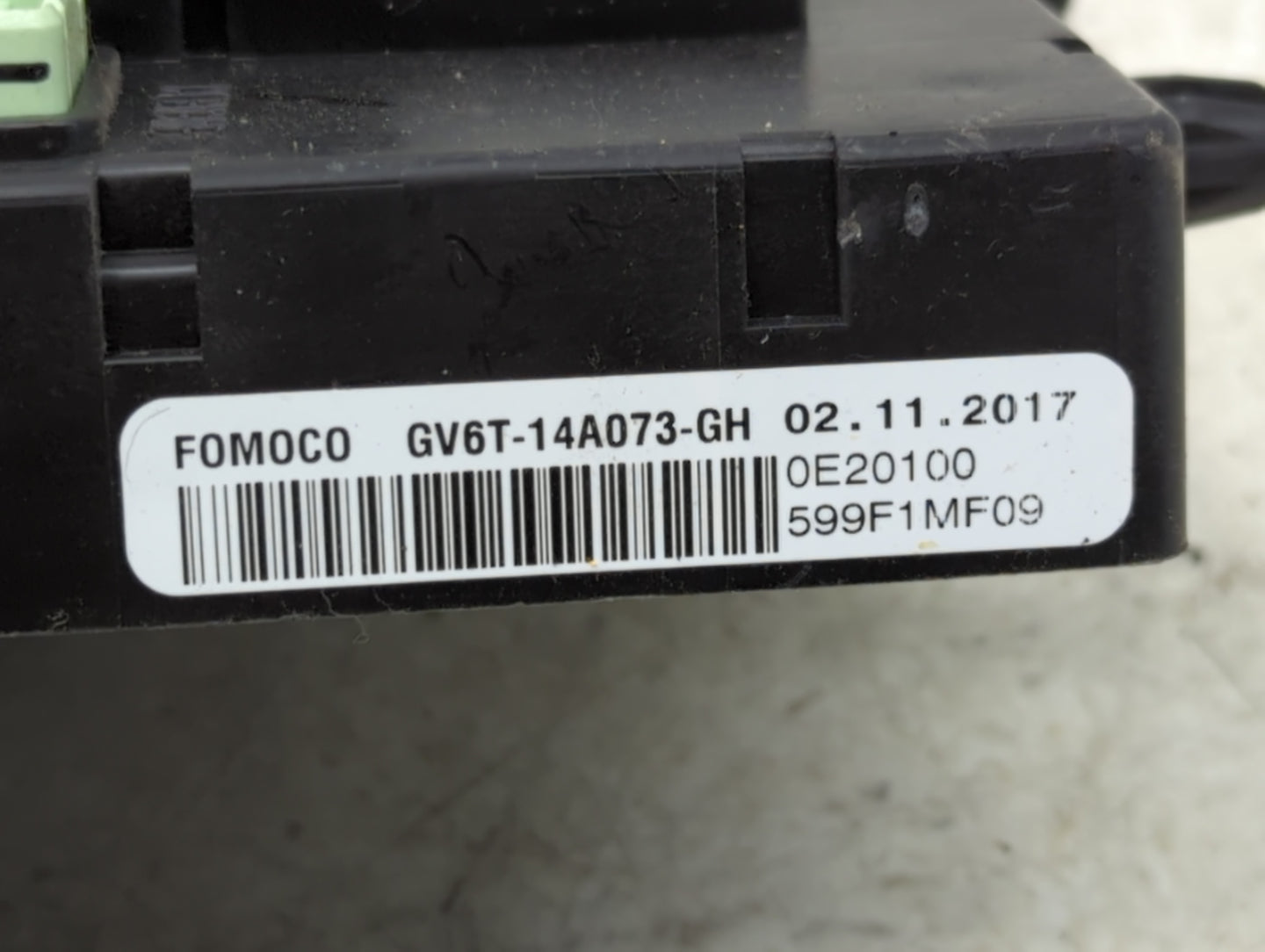 2016-2018 Ford Focus Body Control Module Bcm Inner Cabin Fuse Box - Oemusedautoparts1.com
