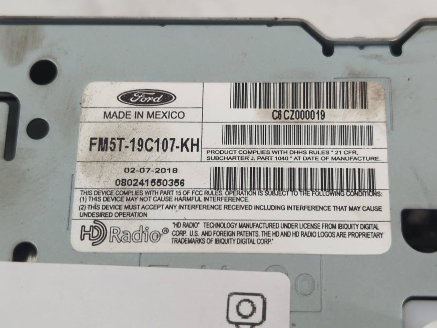 2016-2018 Ford Focus Radio AM FM Cd Player Receiver Replacement P/N:FM5T-19C107-KH Fits Fits 2016 2017 2018 OEM Used Auto Pa
