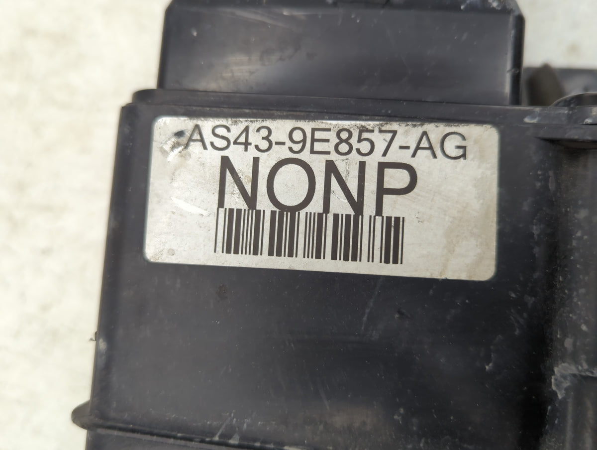2018 Ford Focus Fuel Vapor Charcoal Canister 852848 - Oemusedautoparts1.com