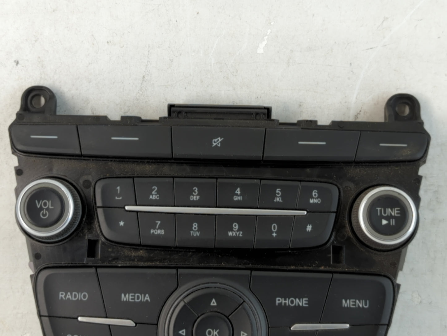 2012-2018 Ford Focus Radio AM FM Cd Player Receiver Replacement P/N:J1ET 18K811 LA Fits Fits 2012 2013 2014 2015 2016 2017 2
