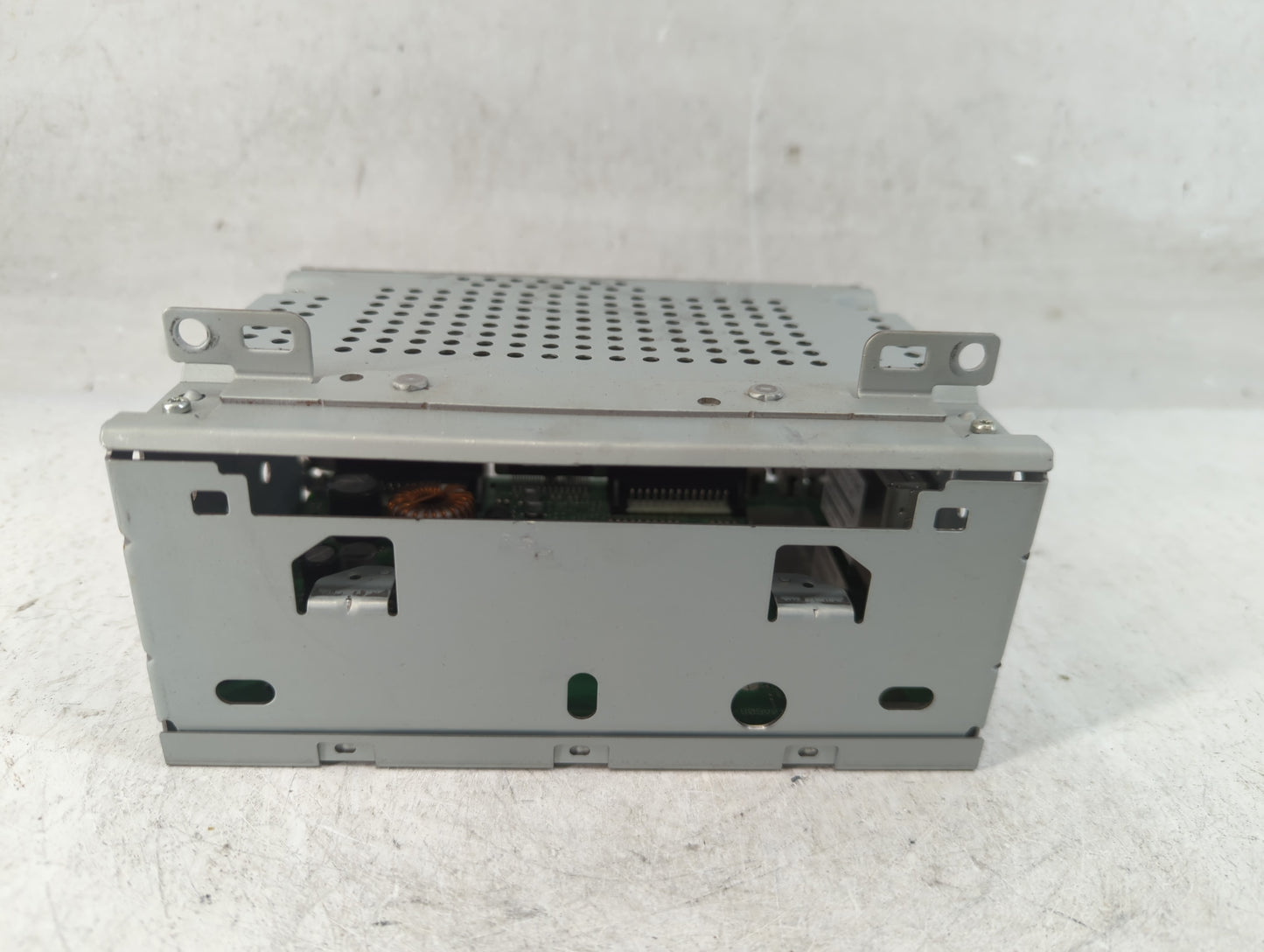 2018 Ford Focus Radio AM FM Cd Player Receiver Replacement P/N:JM5T-18D818-BA Fits OEM Used Auto Parts - Oemusedautoparts1.c