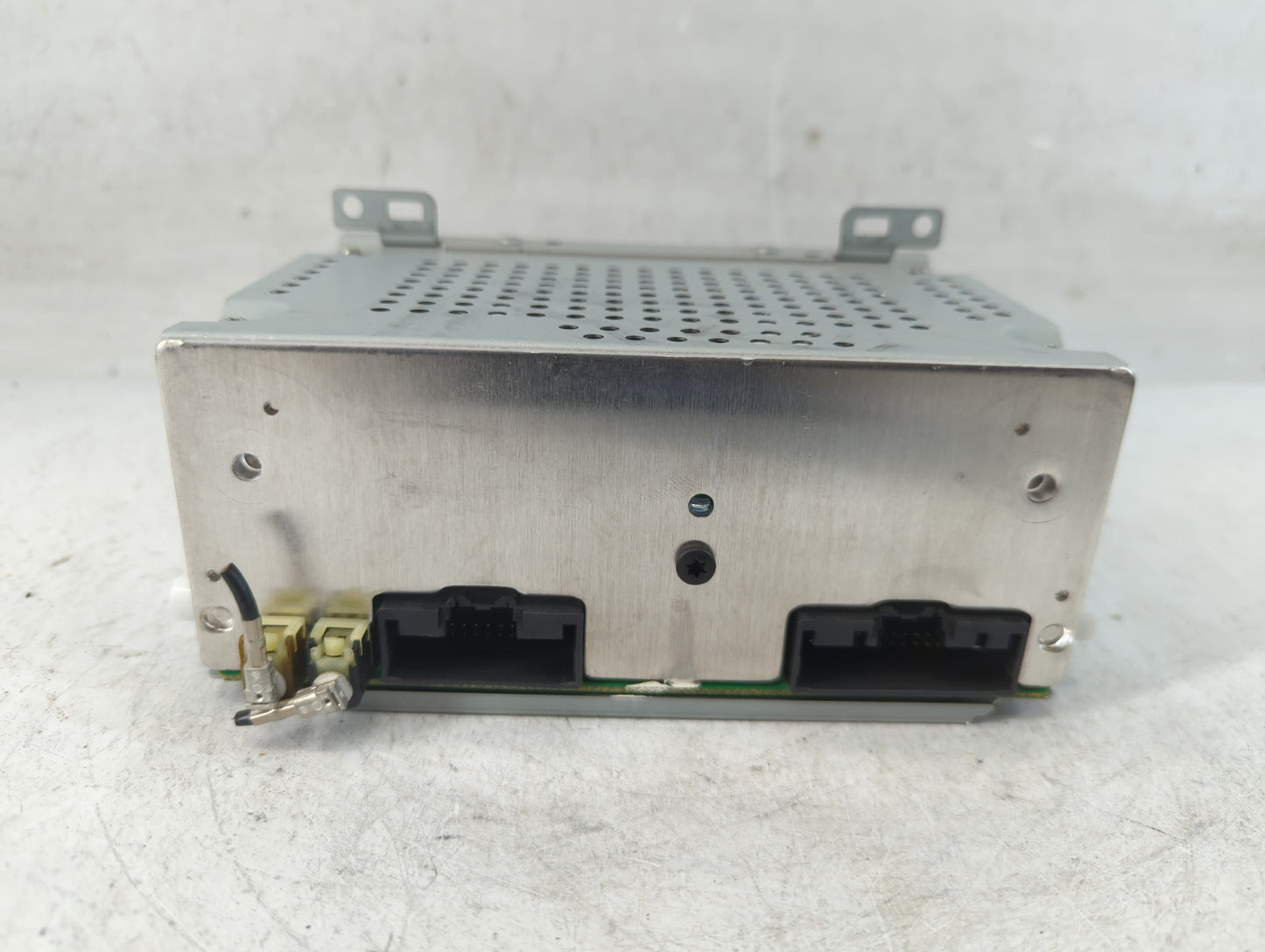 2018 Ford Focus Radio AM FM Cd Player Receiver Replacement P/N:JM5T-18D818-BA Fits OEM Used Auto Parts - Oemusedautoparts1.c