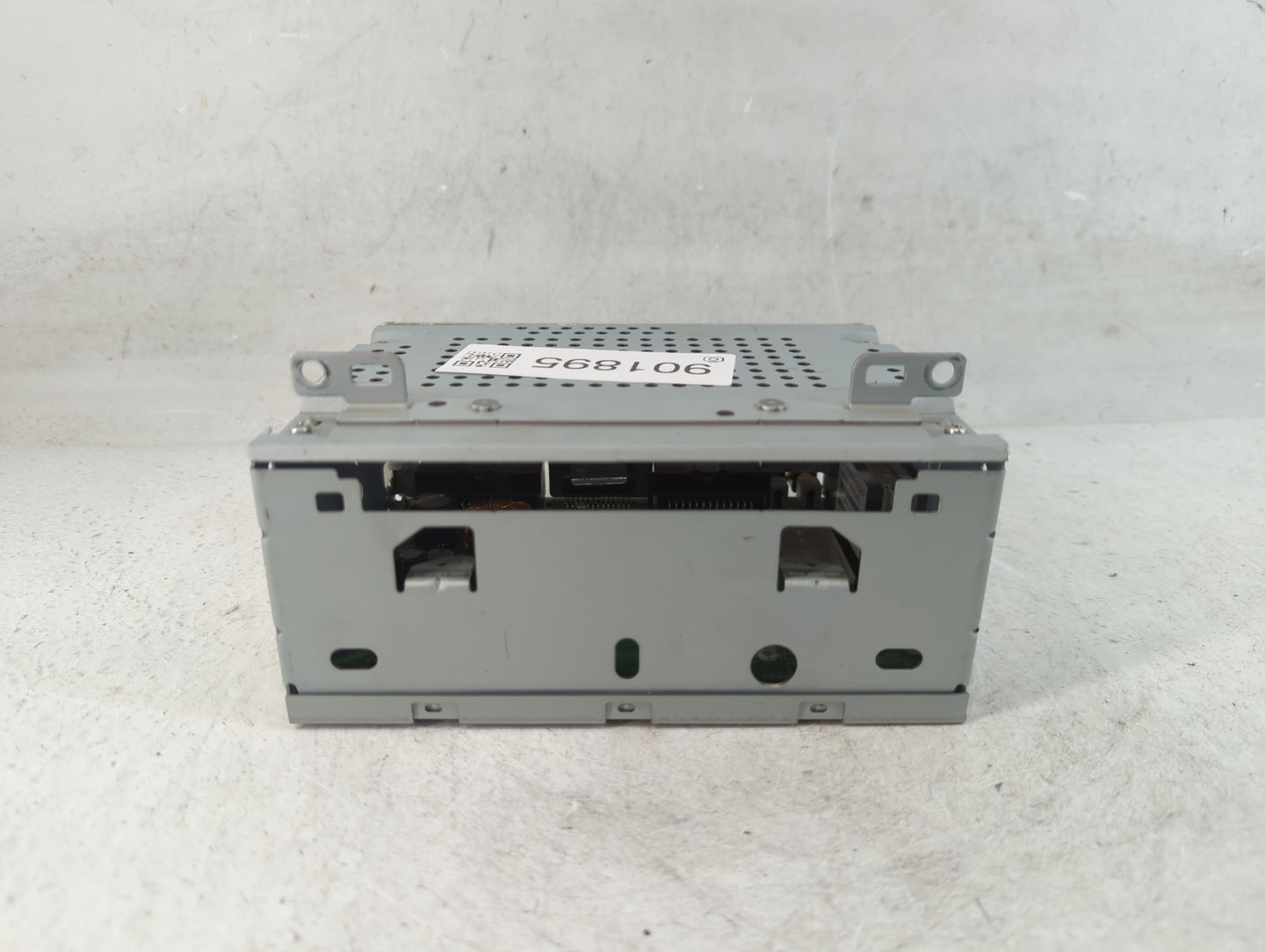 2018 Ford Focus Radio AM FM Cd Player Receiver Replacement P/N:JM5T-18D818-BA Fits OEM Used Auto Parts - Oemusedautoparts1.c