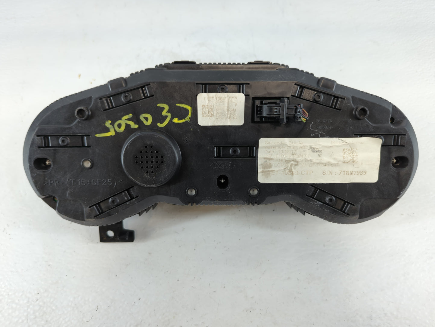 2017-2018 Ford Focus Instrument Cluster Speedometer Gauges P/N:F1ET-10849-CTP Fits Fits 2017 2018 OEM Used Auto Parts - Oemu