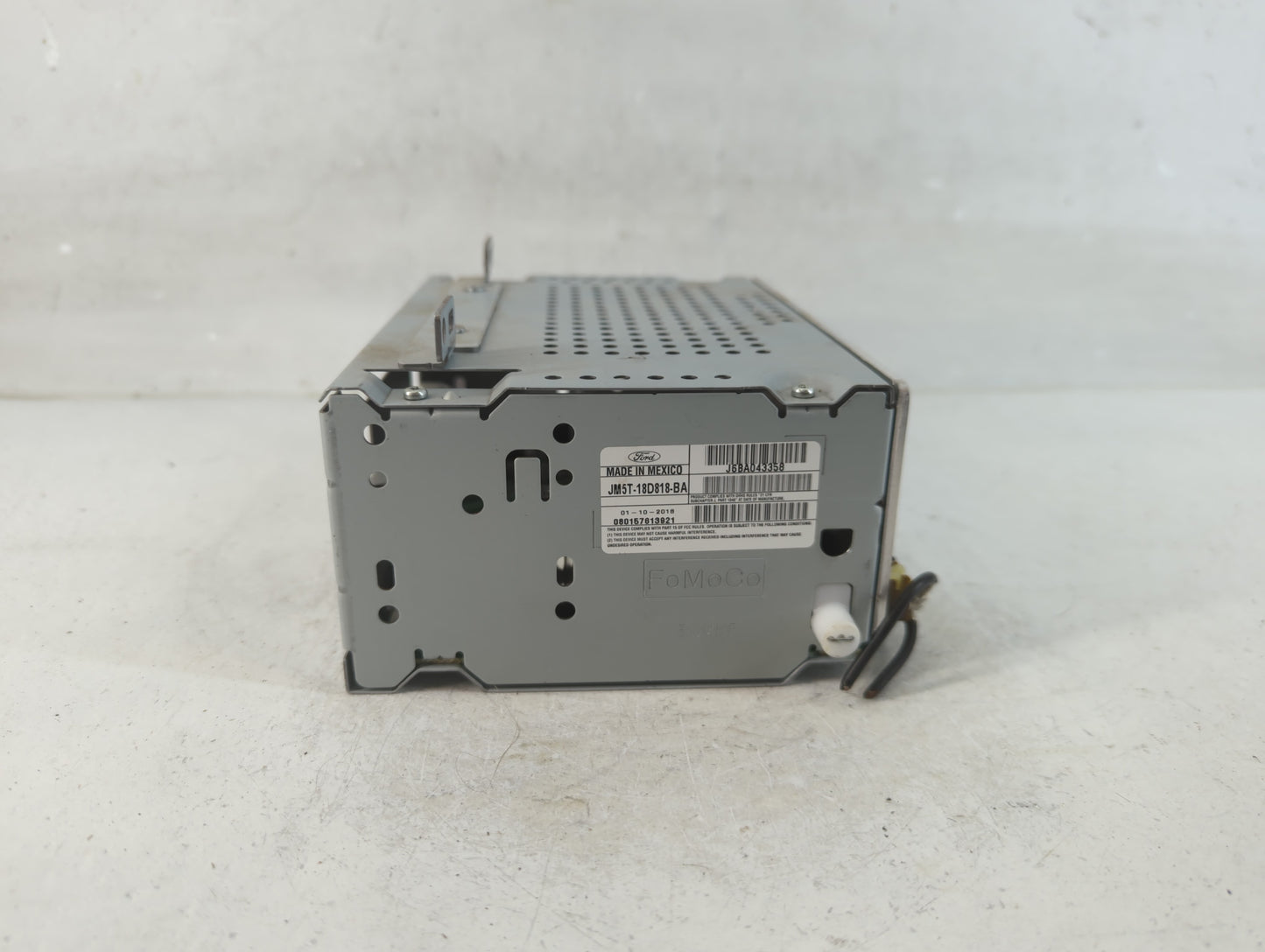 2018 Ford Focus Radio AM FM Cd Player Receiver Replacement P/N:JM5T-18D818-BA Fits OEM Used Auto Parts - Oemusedautoparts1.c