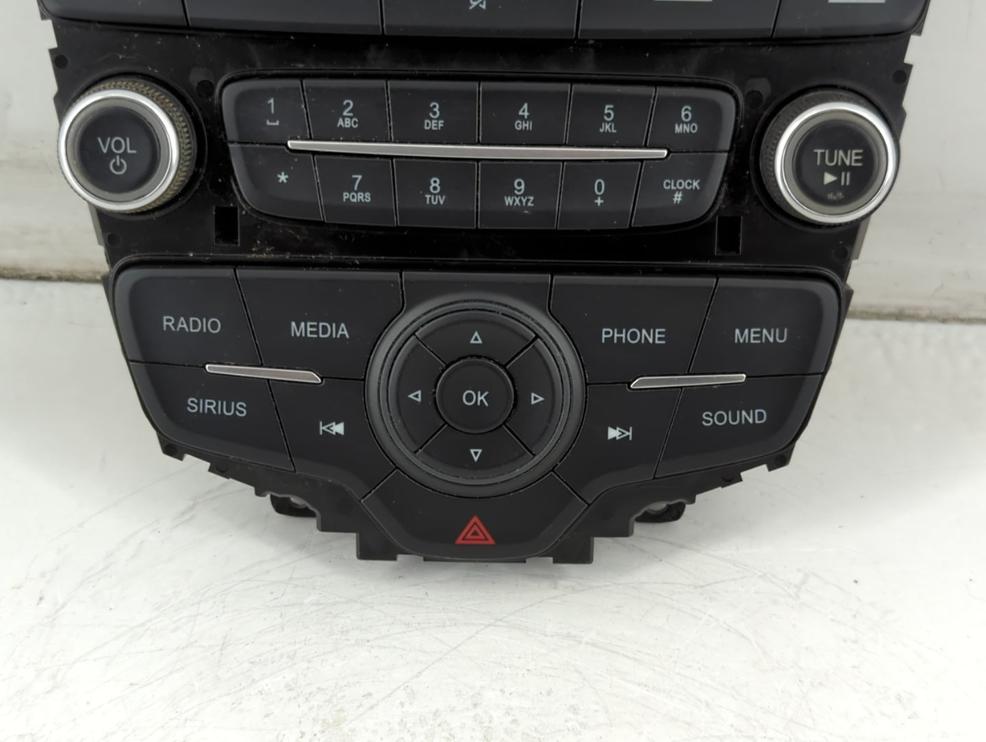 2015-2018 Ford Focus Radio AM FM Cd Player Receiver Replacement P/N:17025125-01 J1ET18K811KA Fits Fits 2015 2016 2017 2018 2