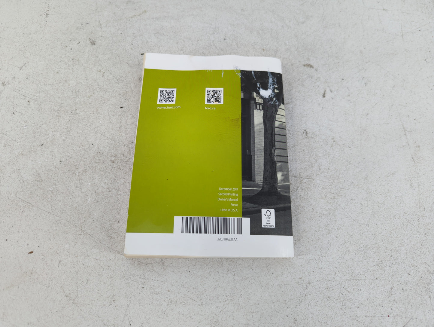 2018 Ford Focus Owners Manual Book Guide P/N:JM5J19A321AA OEM Used Auto Parts - Oemusedautoparts1.com