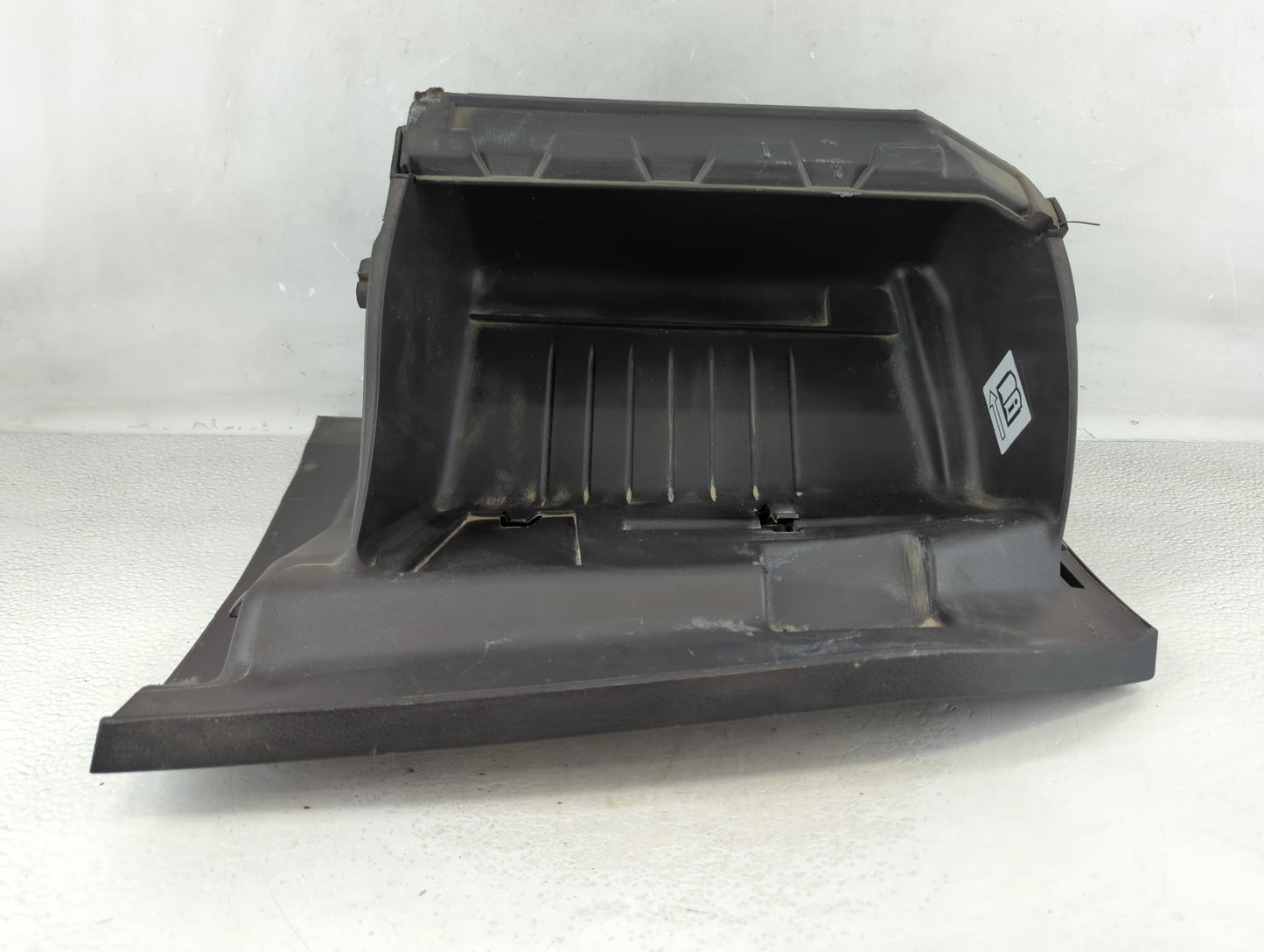 2018 Ford Focus Passenger Glove Box Door Storage Compartment 918072 - Oemusedautoparts1.com