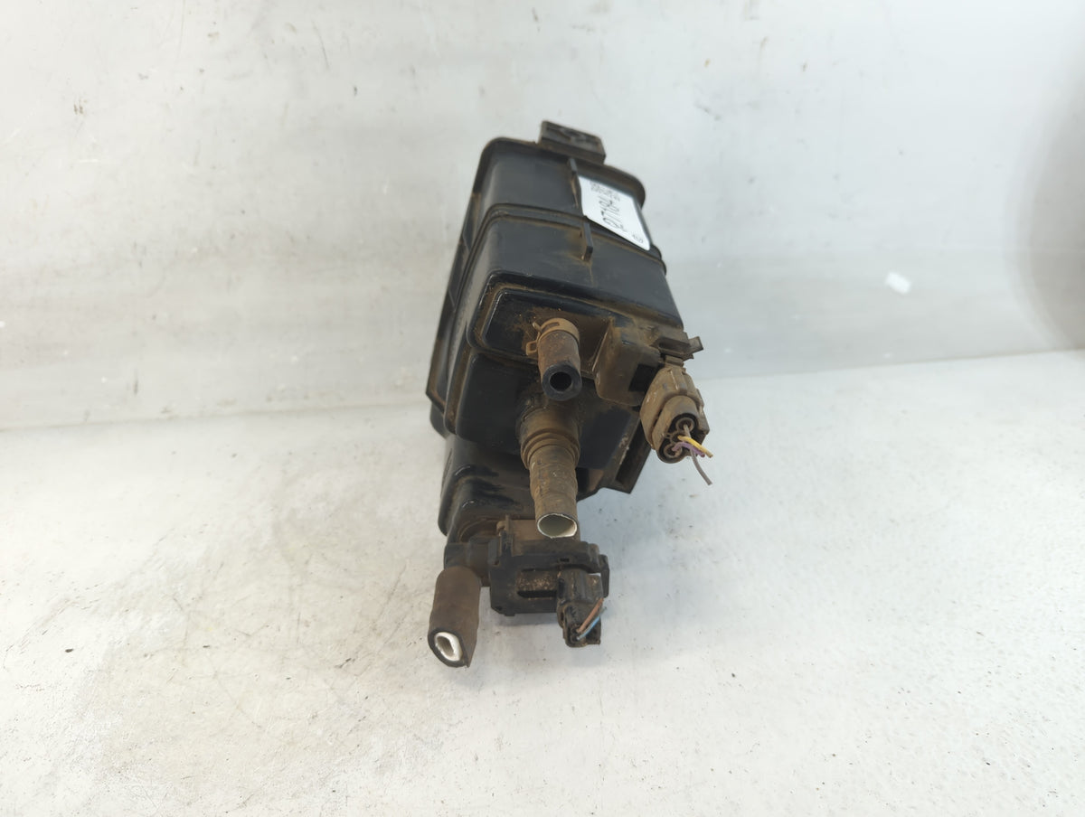 2018 Ford Focus Fuel Vapor Charcoal Canister 927184 - Oemusedautoparts1.com