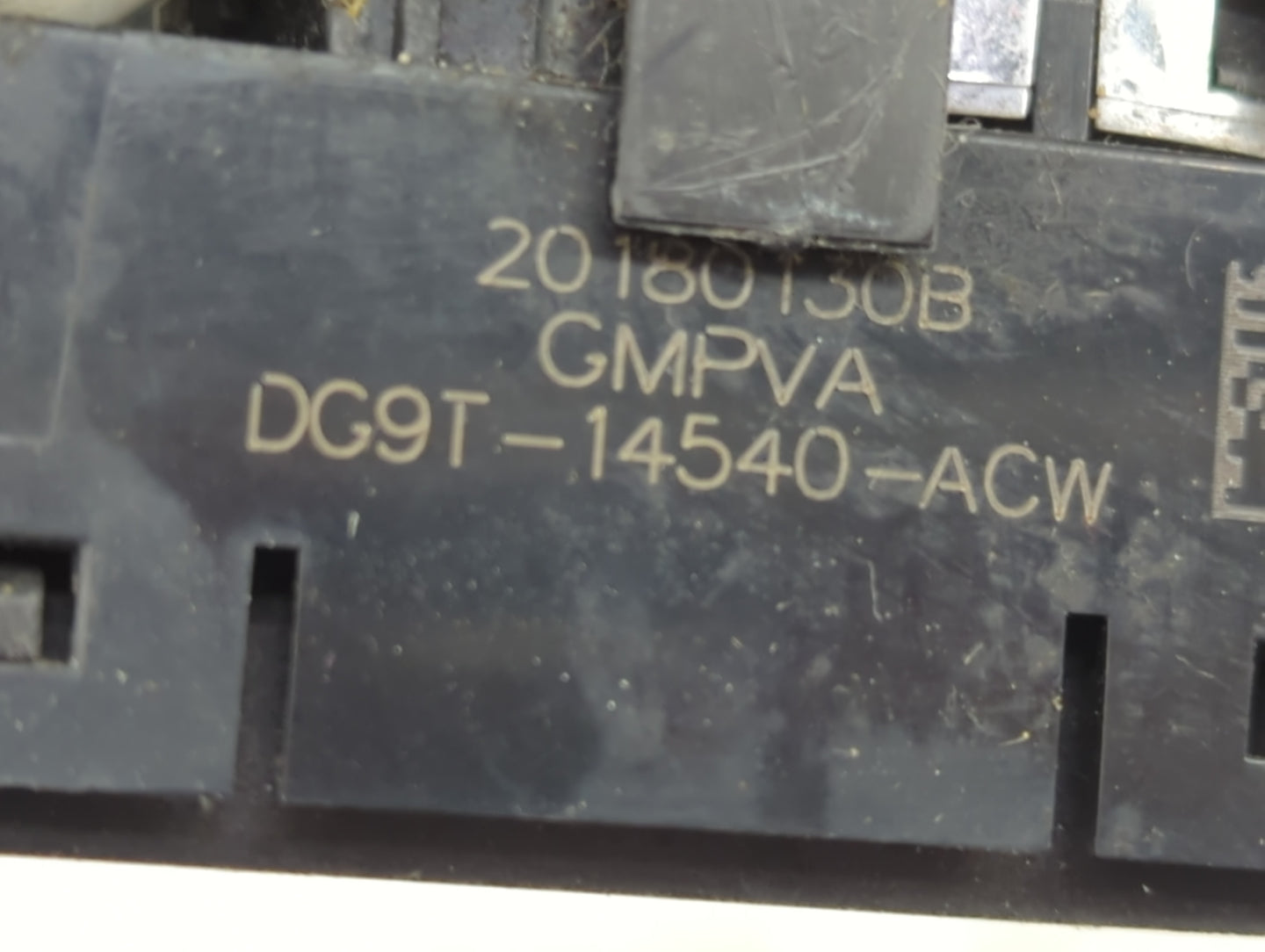 2013-2020 Ford Fusion Master Power Window Switch Replacement Driver Side Left Fits OEM Used Auto Parts - Oemusedautoparts1.c