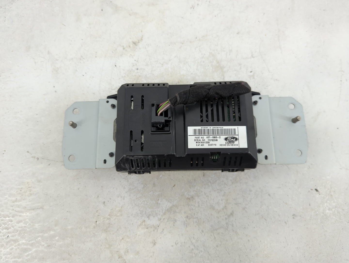 2017-2020 Ford Fusion Information Display Screen - Oemusedautoparts1.com