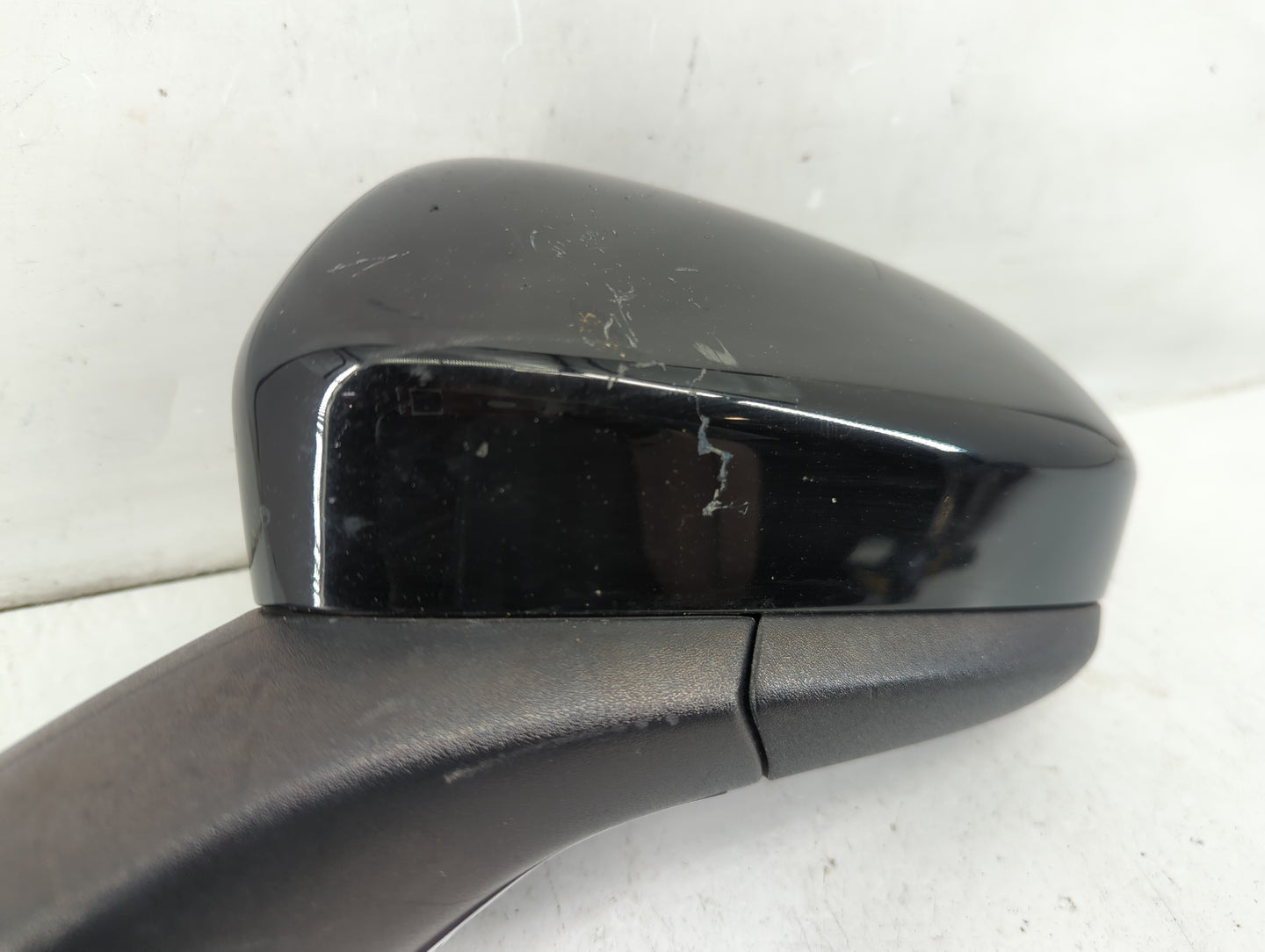 2018 Ford Fusion Side Mirror Replacement Driver Left View Door Mirror P/N:FS73-17683-AB Fits OEM Used Auto Parts - Oemusedau