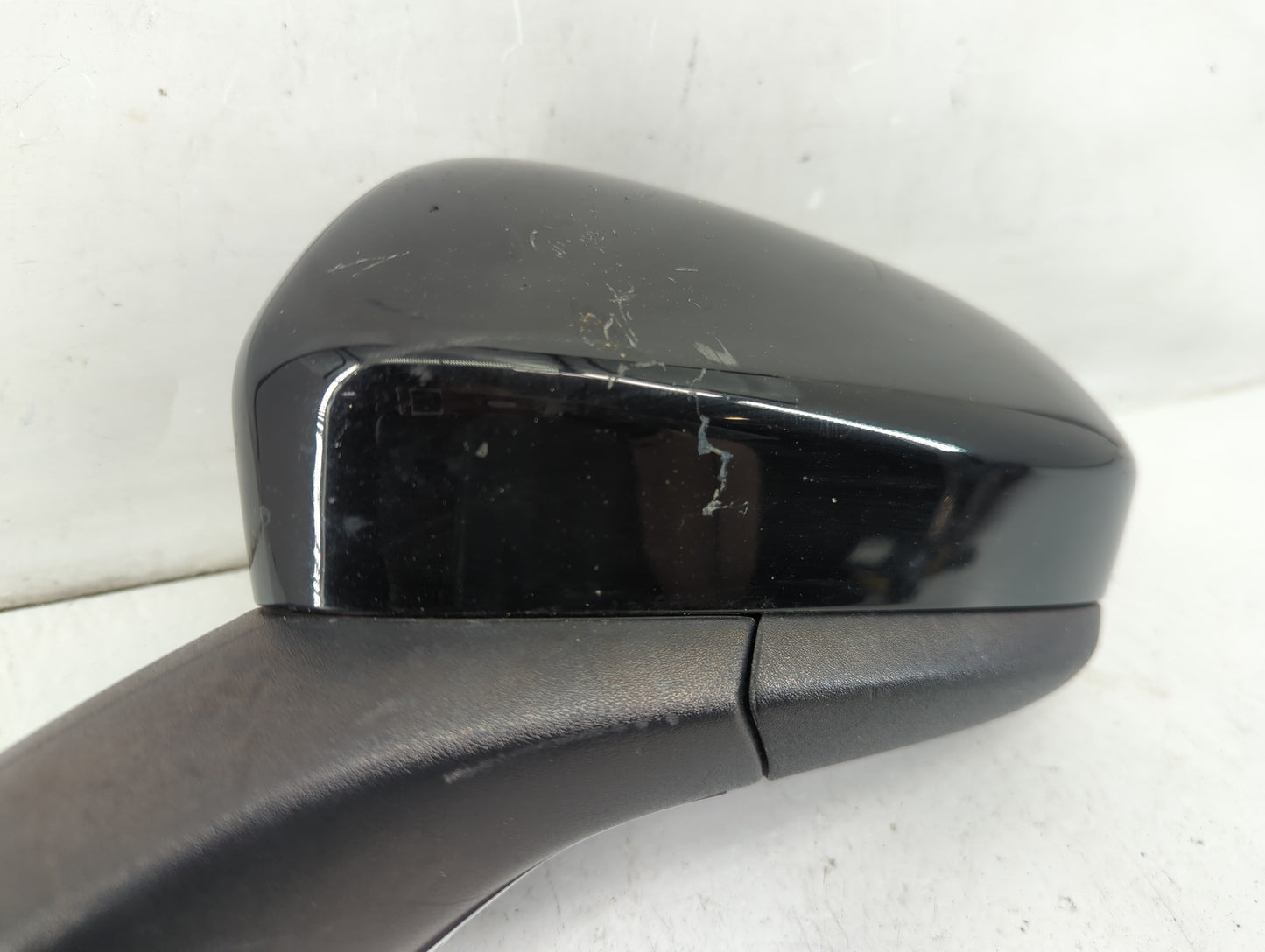 2018 Ford Fusion Side Mirror Replacement Driver Left View Door Mirror P/N:FS73-17683-AB Fits OEM Used Auto Parts - Oemusedau
