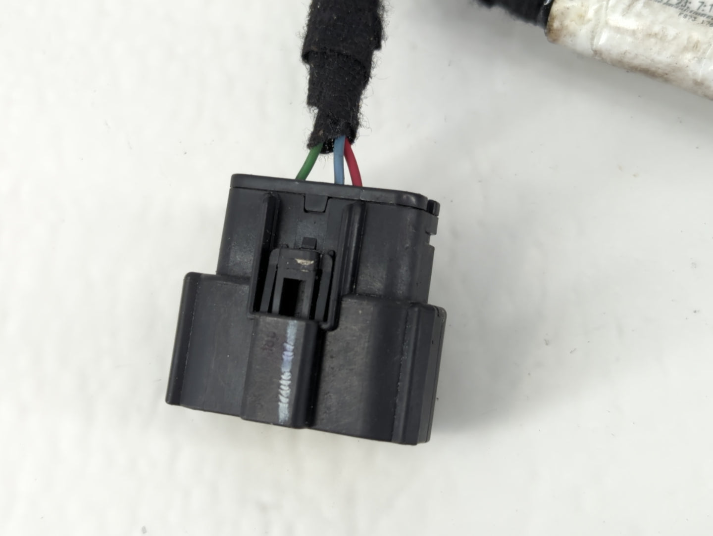 2018 Ford Fusion Side Mirror Replacement Driver Left View Door Mirror P/N:FS73-17683-AB Fits OEM Used Auto Parts - Oemusedau