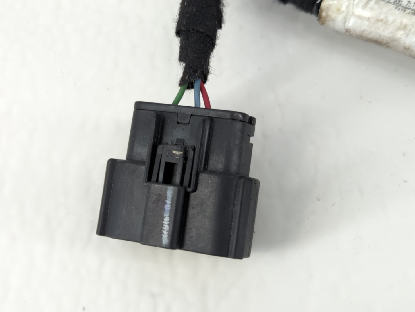 2018 Ford Fusion Side Mirror Replacement Driver Left View Door Mirror P/N:FS73-17683-AB Fits OEM Used Auto Parts - Oemusedau