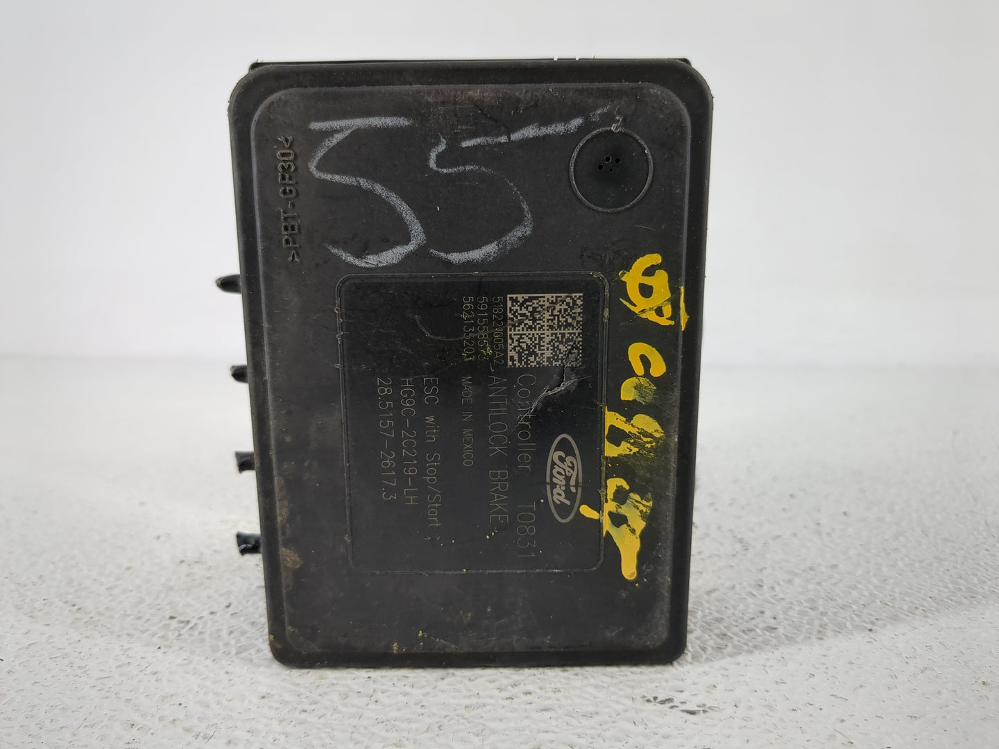 2017-2018 Ford Fusion ABS Pump Control Module Replacement P/N:HG9C-2B373-BH HG9C-2B373-BF Fits Fits 2017 2018 OEM Used Auto 