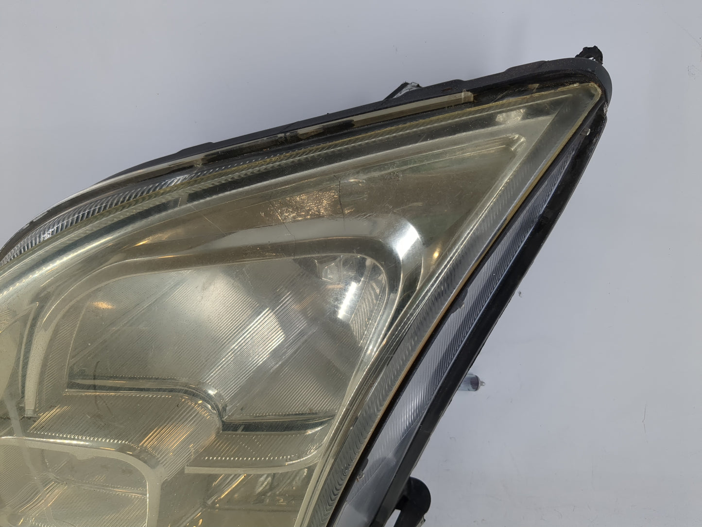 2006-2009 Ford Fusion Passenger Right Oem Head Light Headlight Lamp - Oemusedautoparts1.com