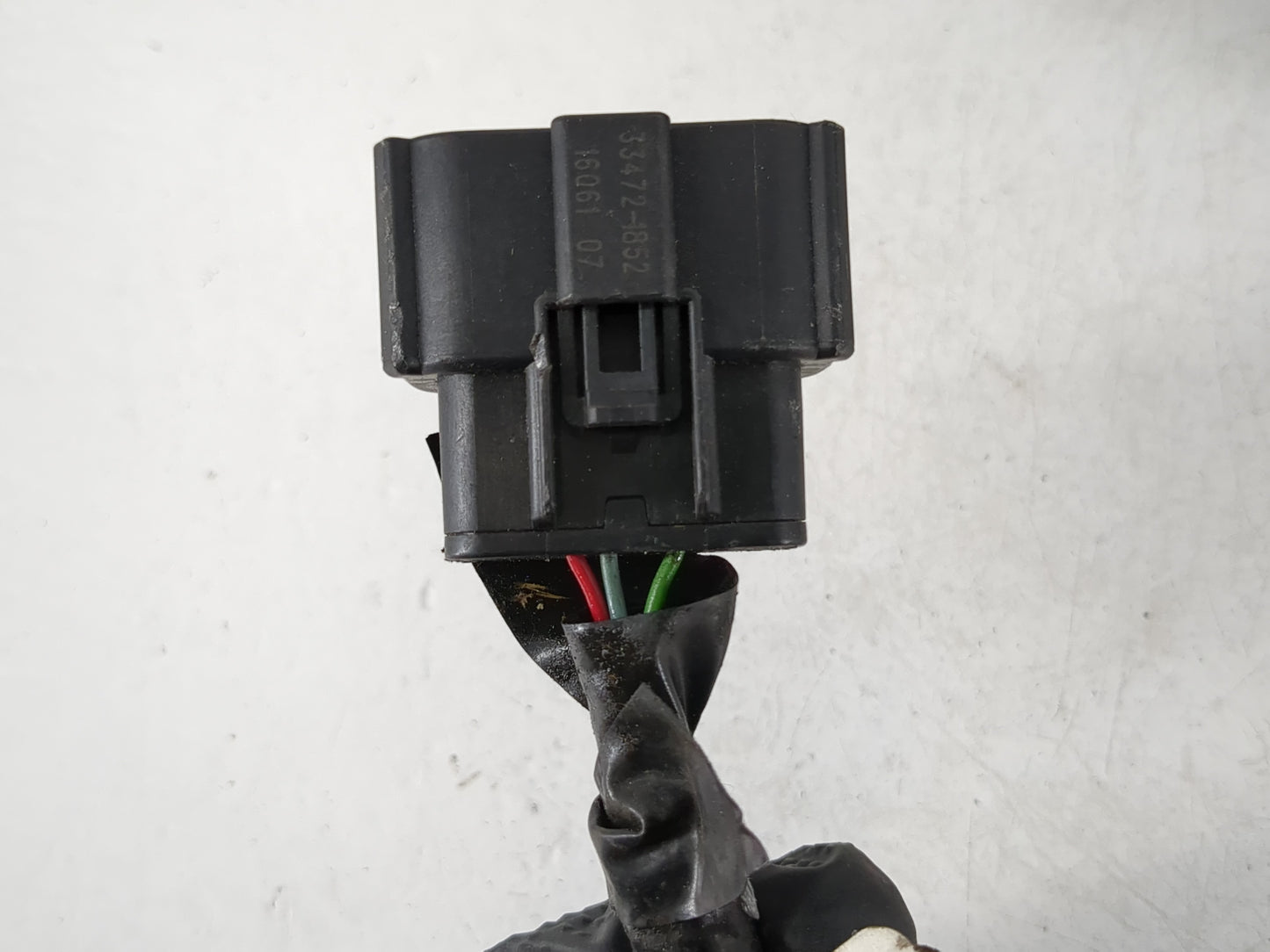 2018 Ford Fusion Side Mirror Replacement Driver Left View Door Mirror P/N:FS73-17683-AB54WF Fits OEM Used Auto Parts - Oemus