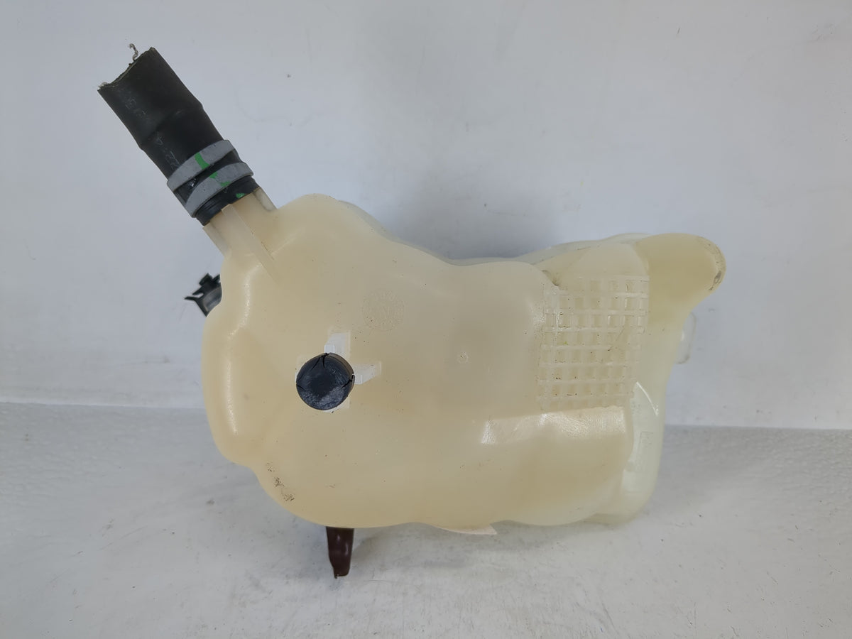 2017-2020 Ford Fusion Radiator Coolant Overflow Expansion Tank Bottle 1166762 - Oemusedautoparts1.com