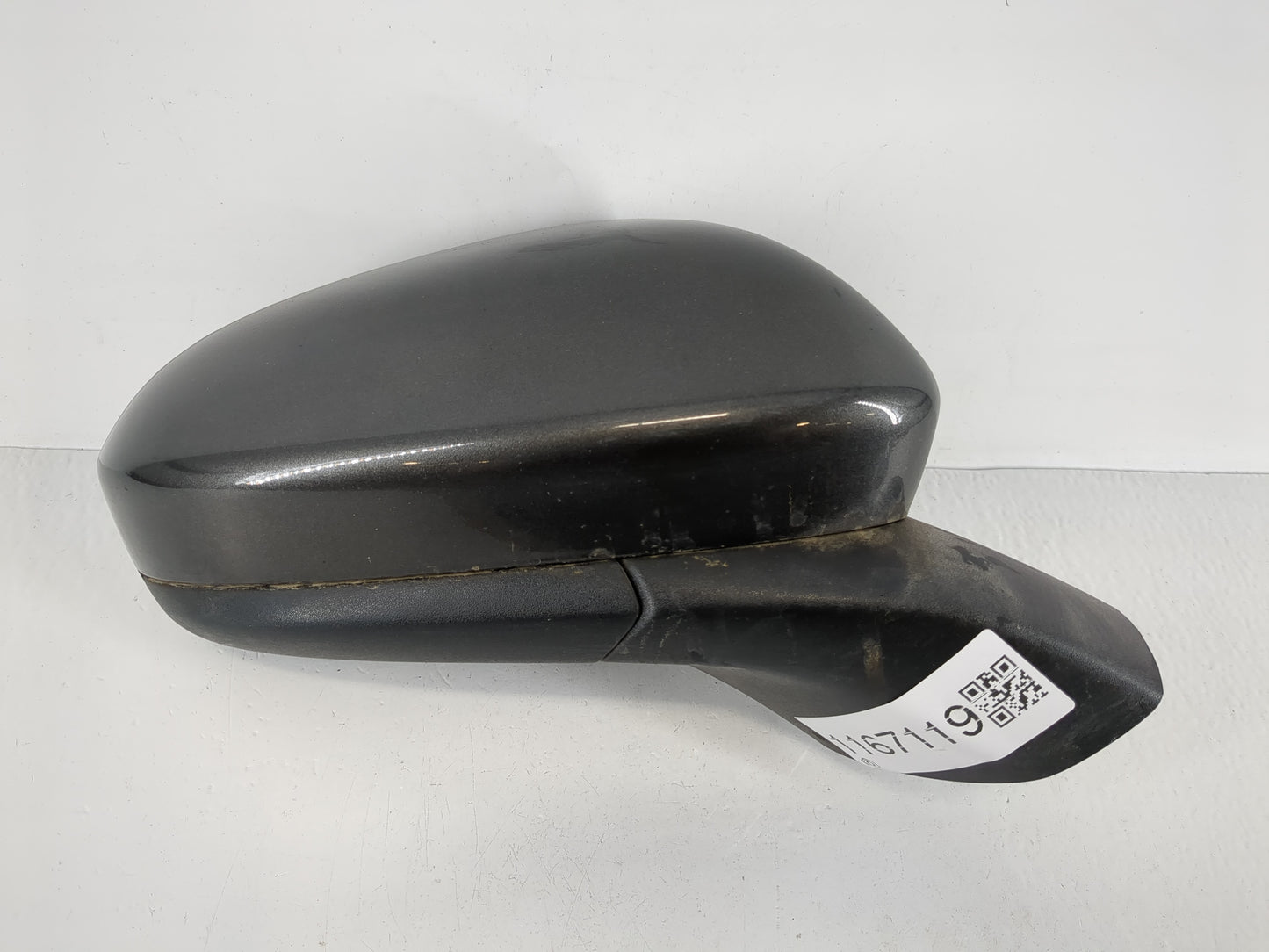 2018 Ford Fusion Passenger Side View Mirror - Right Door Mirror OEM Used - Oemusedautoparts1.com