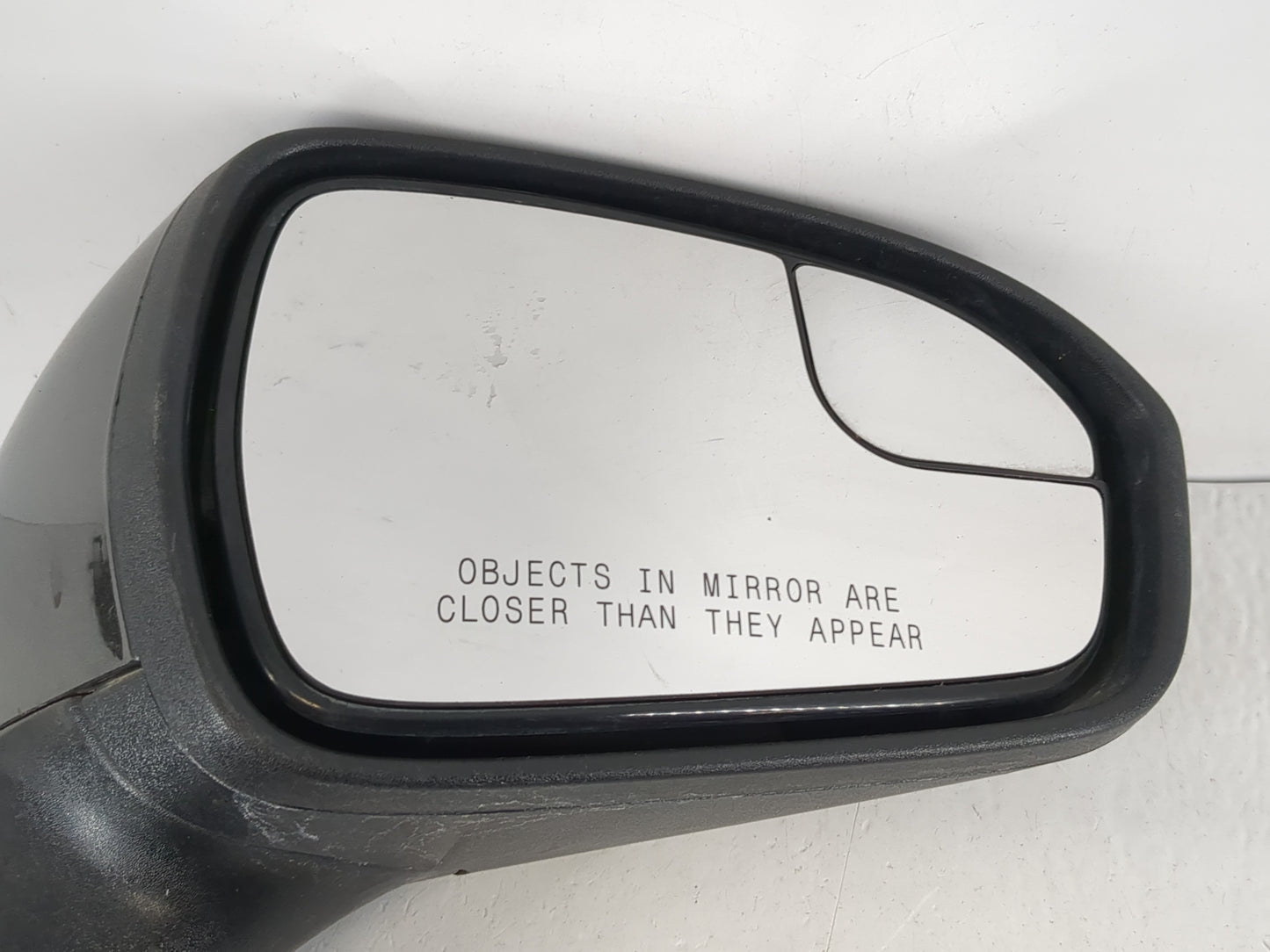 2018 Ford Fusion Passenger Side View Mirror - Right Door Mirror OEM Used - Oemusedautoparts1.com