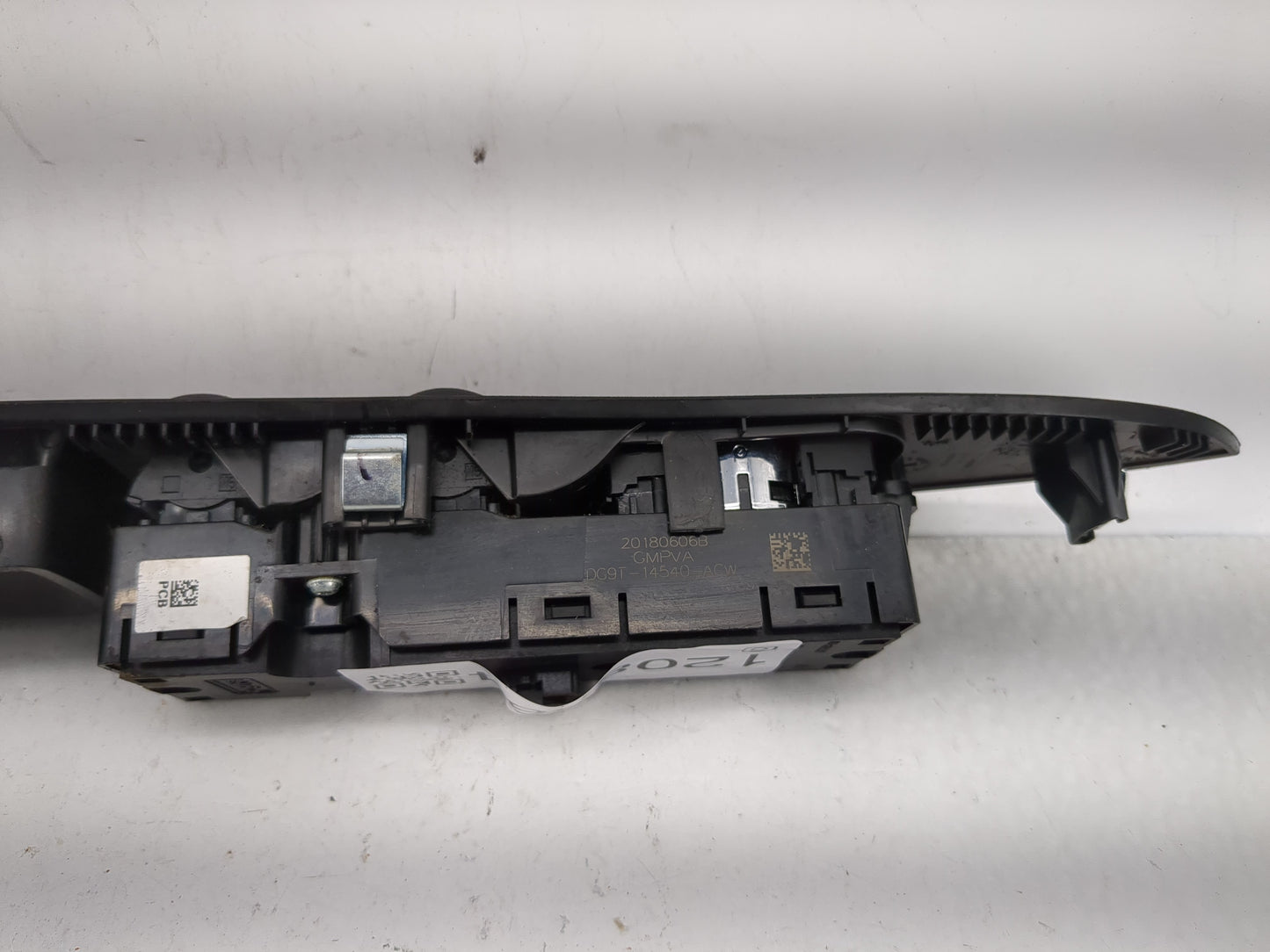 2013-2020 Ford Fusion Master Power Window Switch Replacement Driver Side Left Fits OEM Used Auto Parts - Oemusedautoparts1.c