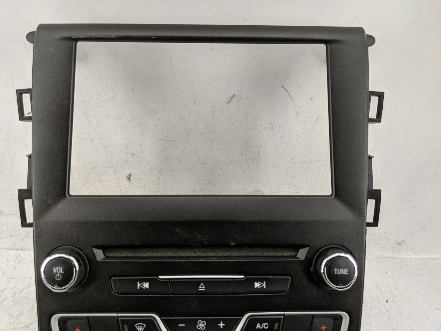 2018 Ford Fusion Radio AM FM Cd Player Receiver Replacement P/N:HS7T-18E245-CGC Fits OEM Used Auto Parts - Oemusedautoparts1