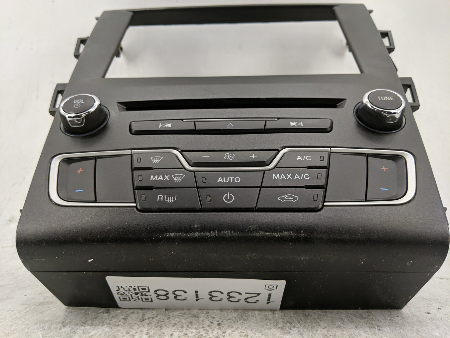 2018 Ford Fusion Radio AM FM Cd Player Receiver Replacement P/N:HS7T-18E245-CGC Fits OEM Used Auto Parts - Oemusedautoparts1