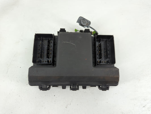 2017-2020 Ford Fusion Fusebox Fuse Box Panel Relay Module Fits Fits 2017 2018 2019 2020 OEM Used Auto Parts - Oemusedautopar