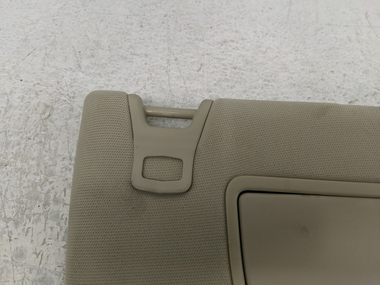 2017-2020 Ford Fusion Sun Visor Shade Replacement Passenger Right Mirror Fits Fits 2017 2018 2019 2020 OEM Used Auto Parts -