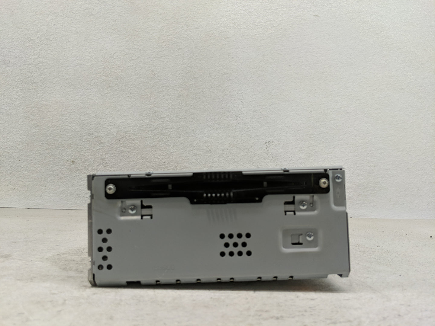 2017-2020 Ford Fusion Radio AM FM Cd Player Receiver Replacement P/N:HS7T-19C107-ZD Fits Fits 2017 2018 2019 2020 OEM Used A
