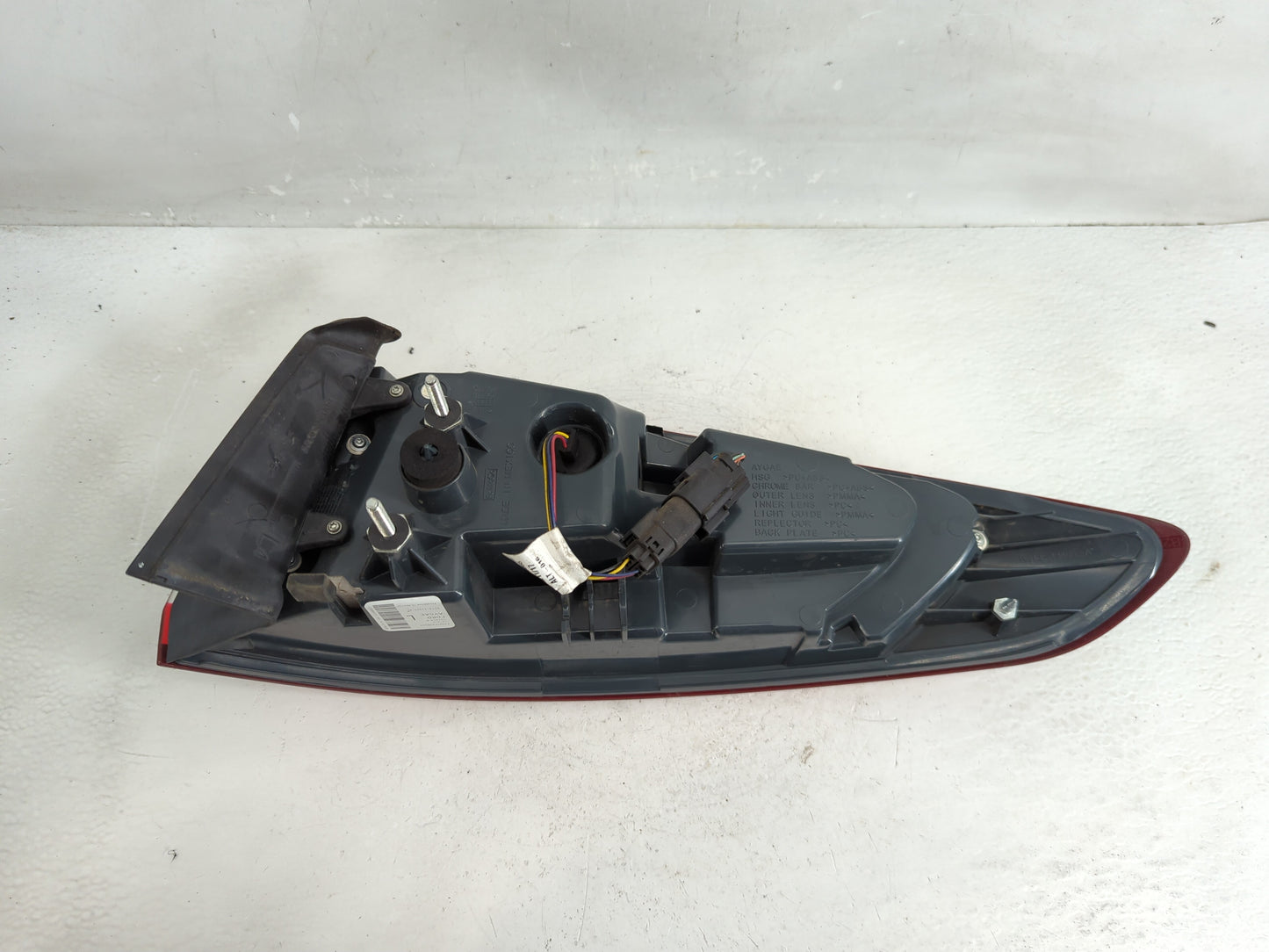 2017-2020 Ford Fusion Tail Light Assembly Driver Left OEM P/N:HS73-13405-AC HS73-13A603-AG Fits Fits 2017 2018 2019 2020 OEM