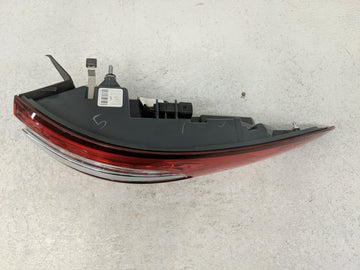 2017-2020 Ford Fusion Tail Light Assembly Passenger Right OEM P/N:F00HTF406307 Fits Fits 2017 2018 2019 2020 OEM Used Auto Parts